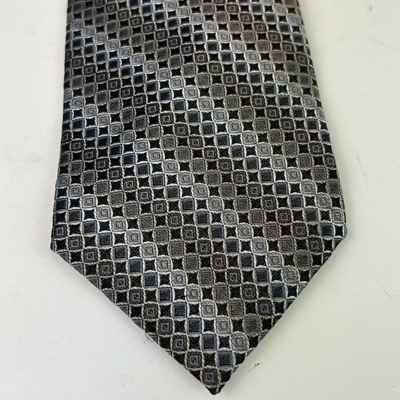 Joseph & Feiss International Silk Diamond Pattern Tie - Picture 5 of 6
